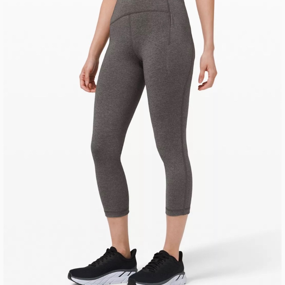 Lululemon Gray Crop Legging Size 6